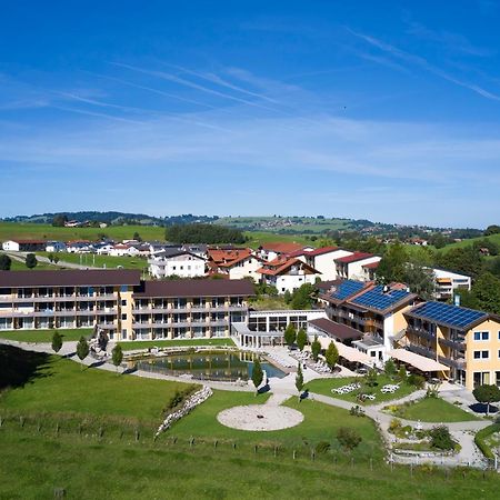 Nesselwanger Hof Hotel Exterior photo